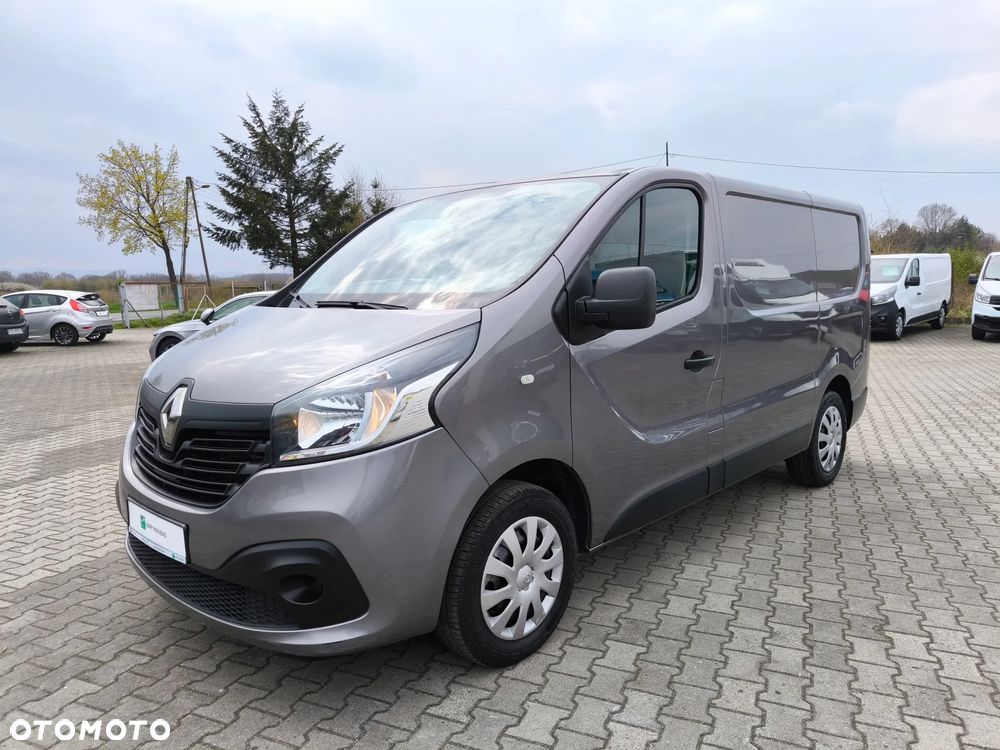 Renault Trafic - 1