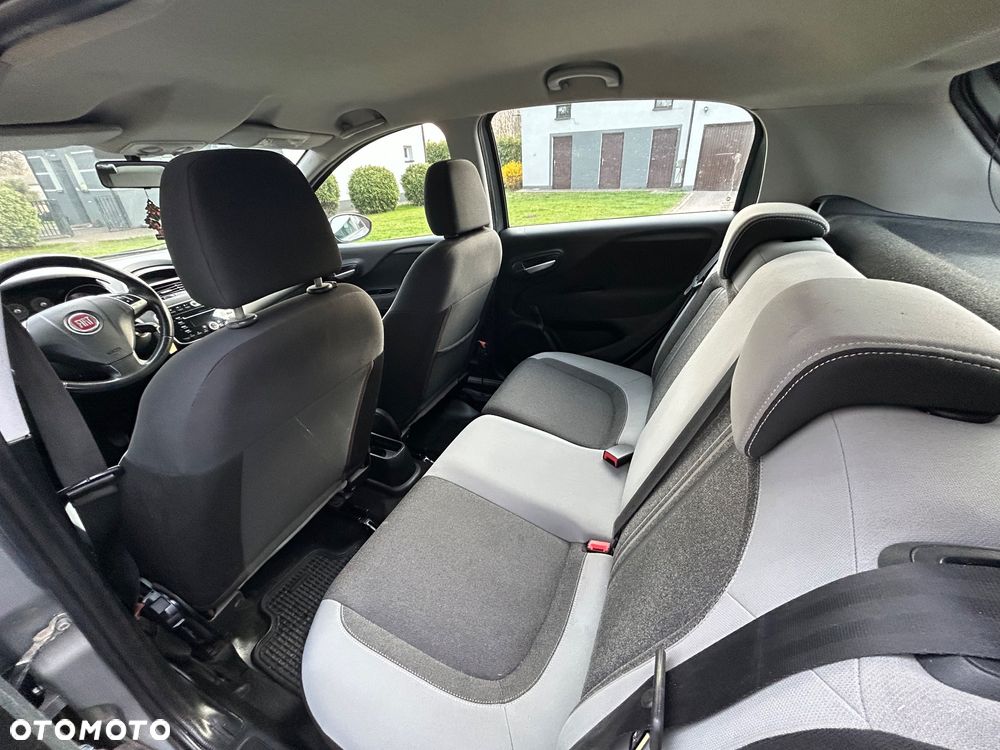 Fiat Punto - 10