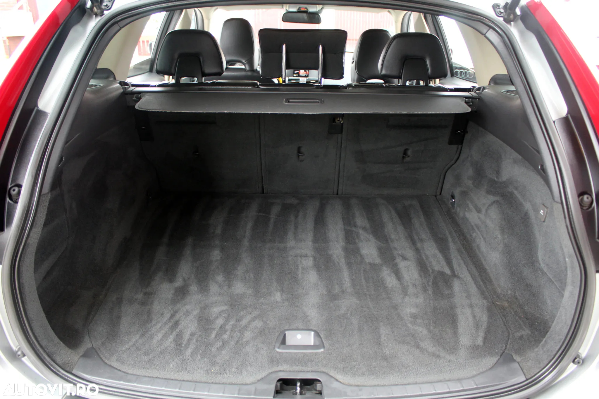 Volvo XC 60 D5 AWD Aut. Summum - 32