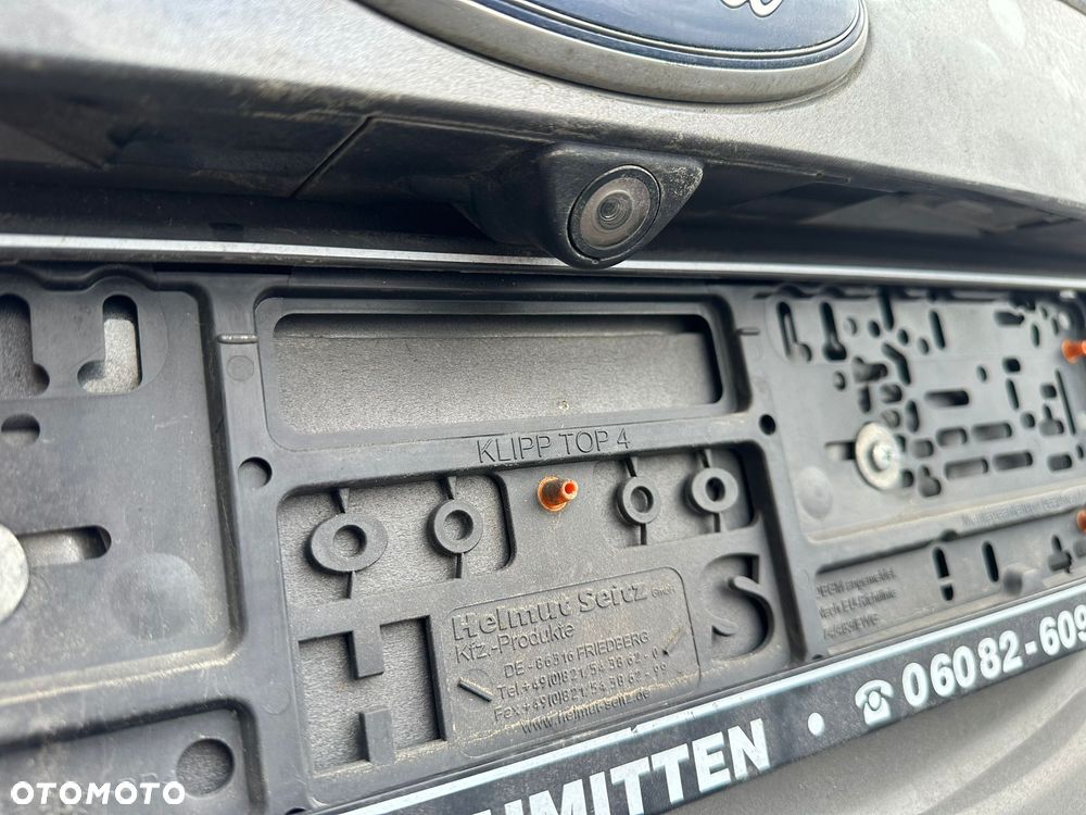 Ford Kuga 2.0 TDCi 4x4 Titanium - 25