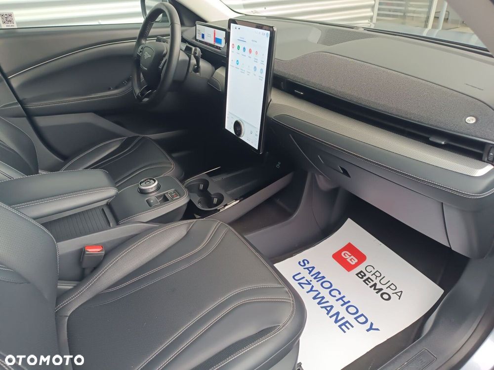 Ford Mustang Mach-E 75kWh RWD - 11