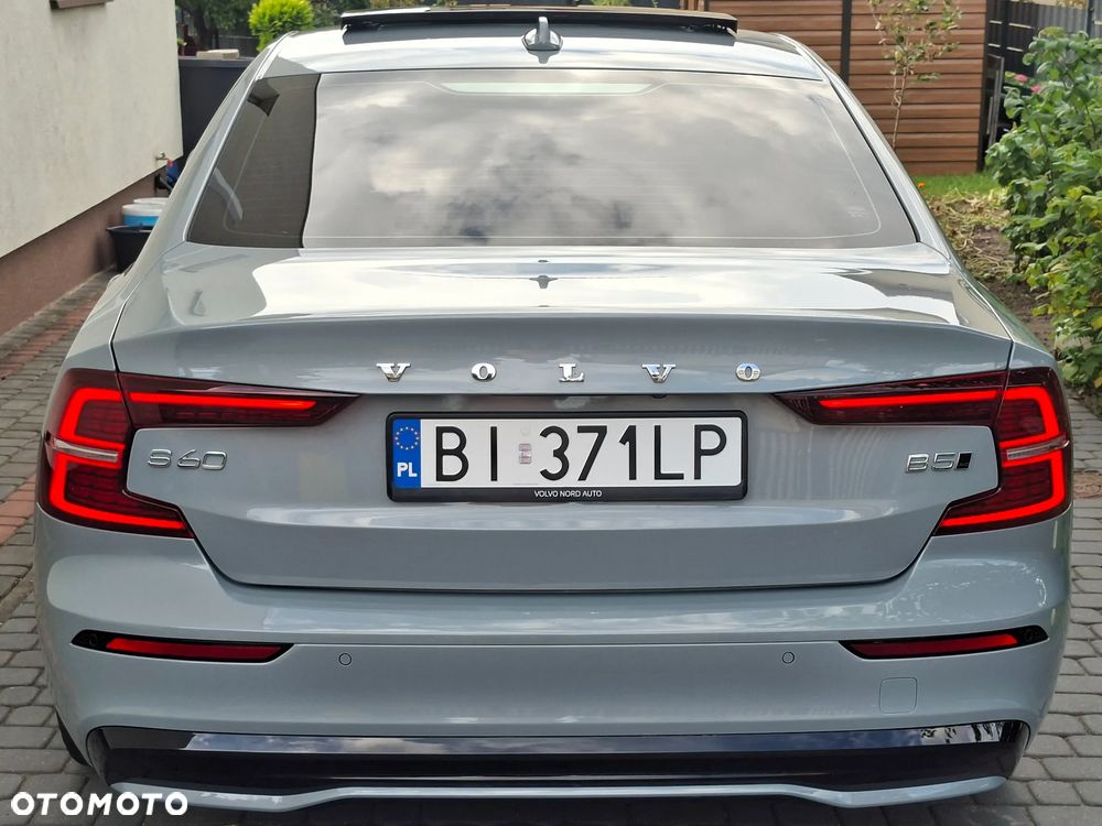 Volvo S60 B5 B AWD Plus Dark - 6