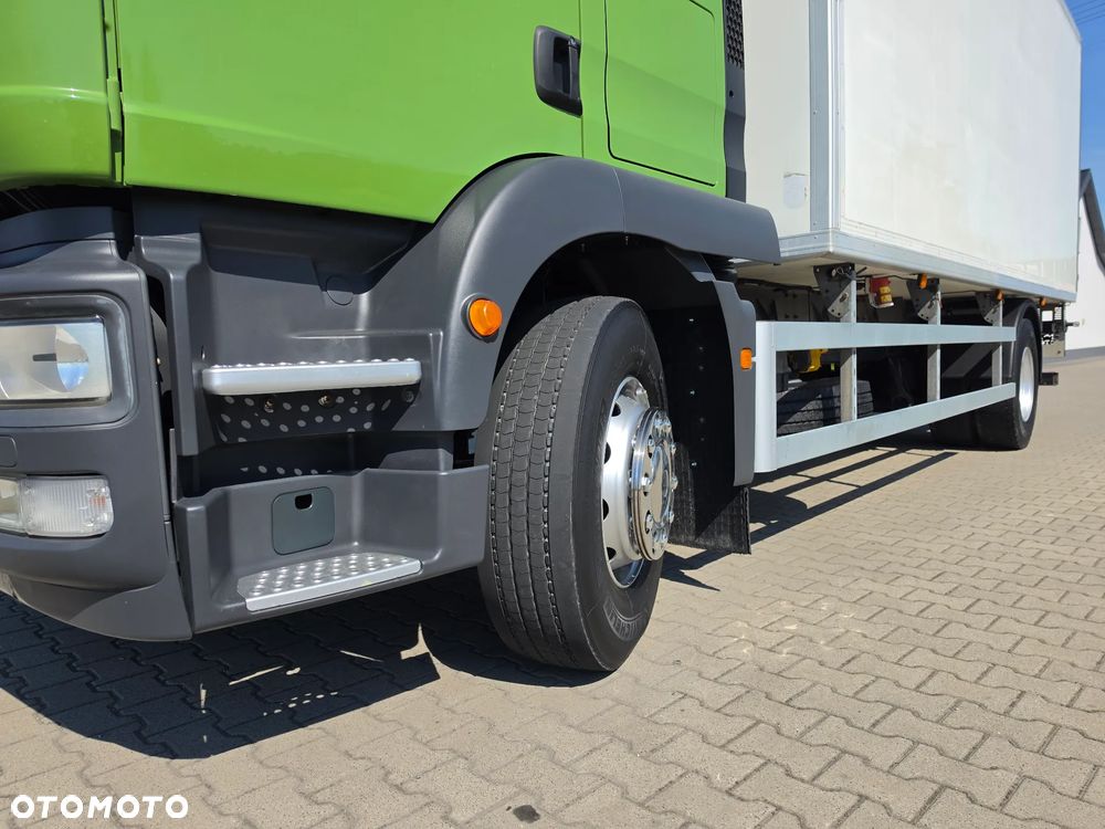 MAN TGM 18.340 CHŁODNIA 15 EUROPALET Z DE 18 TON DMC KLIMA  STAN BARDZO DOBRY !! - 7