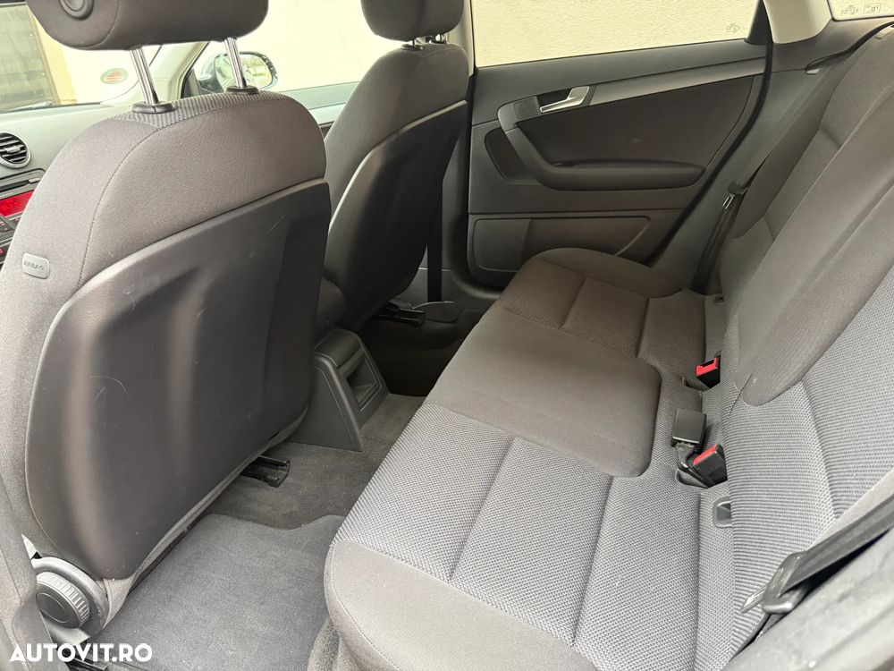 Audi A3 1.6 TDI Limousine S tronic Ambiente - 11