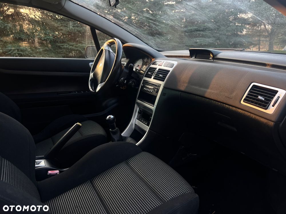 Peugeot 307 CC 1.6 - 8