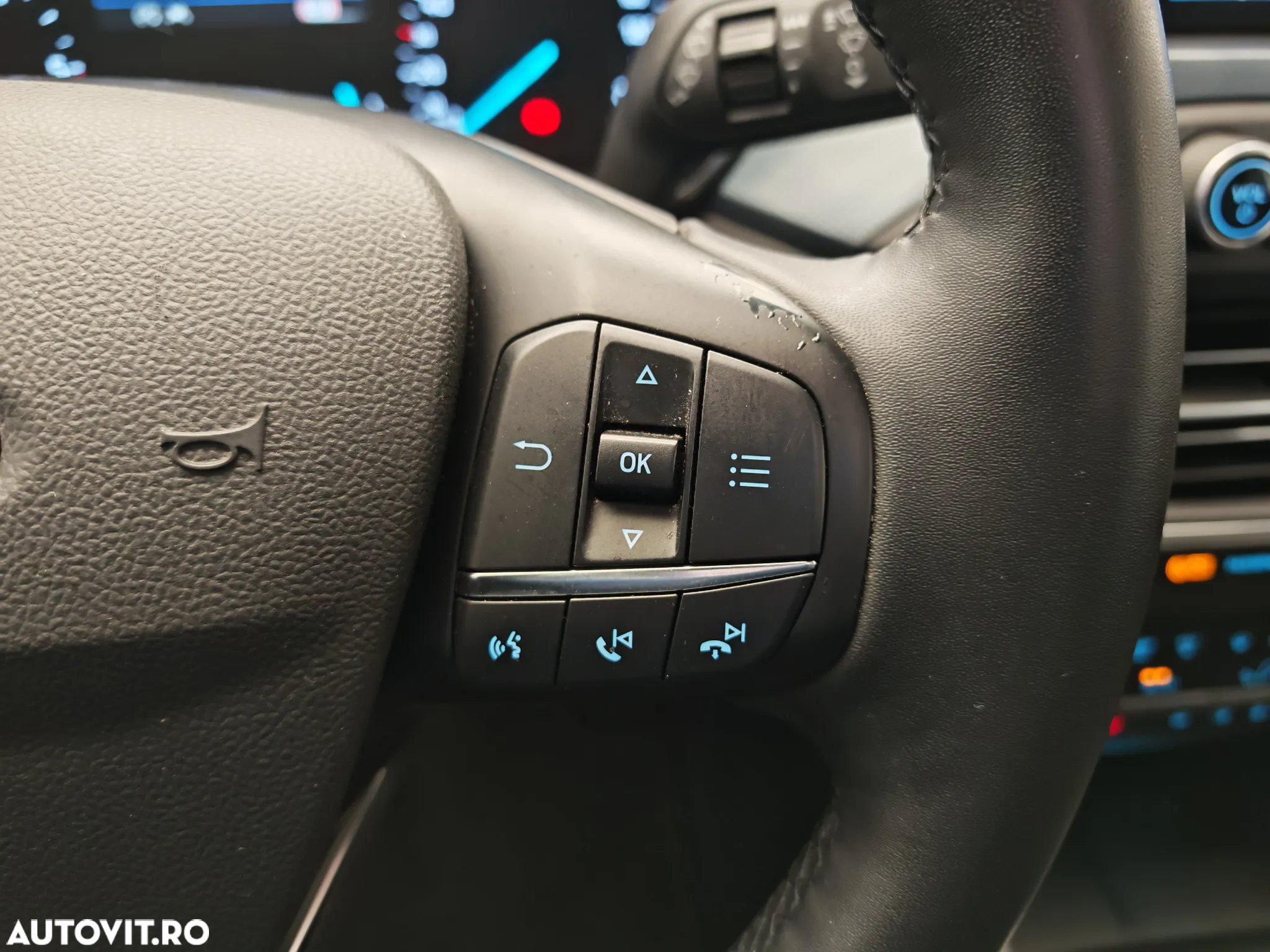 Ford Focus 2.0 EcoBlue Active - 25