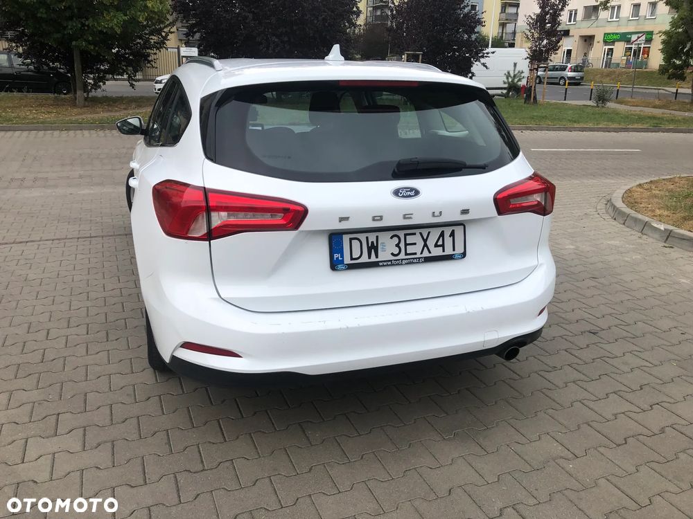 Ford Focus 1.5 EcoBlue Connected - 11