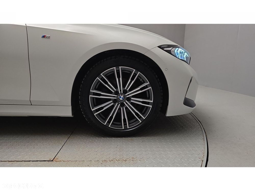 BMW Seria 3 320d xDrive mHEV M Sport sport - 25