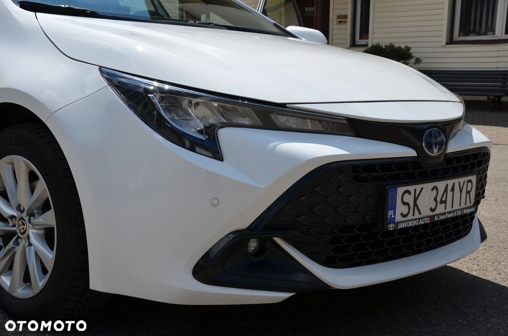 Toyota Corolla 1.8 Hybrid Executive - 32