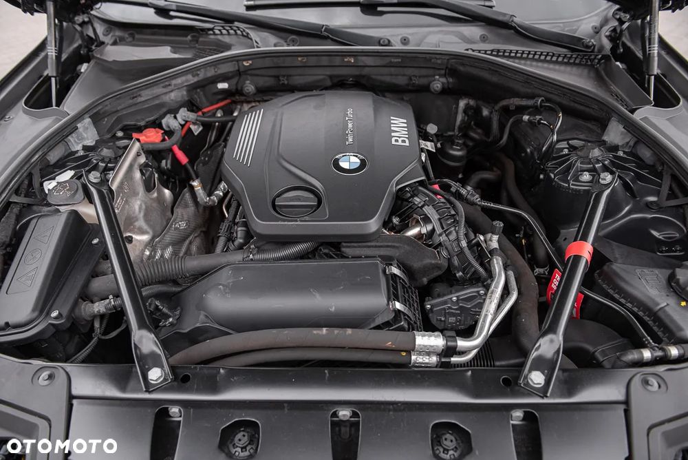 BMW Seria 5 - 38