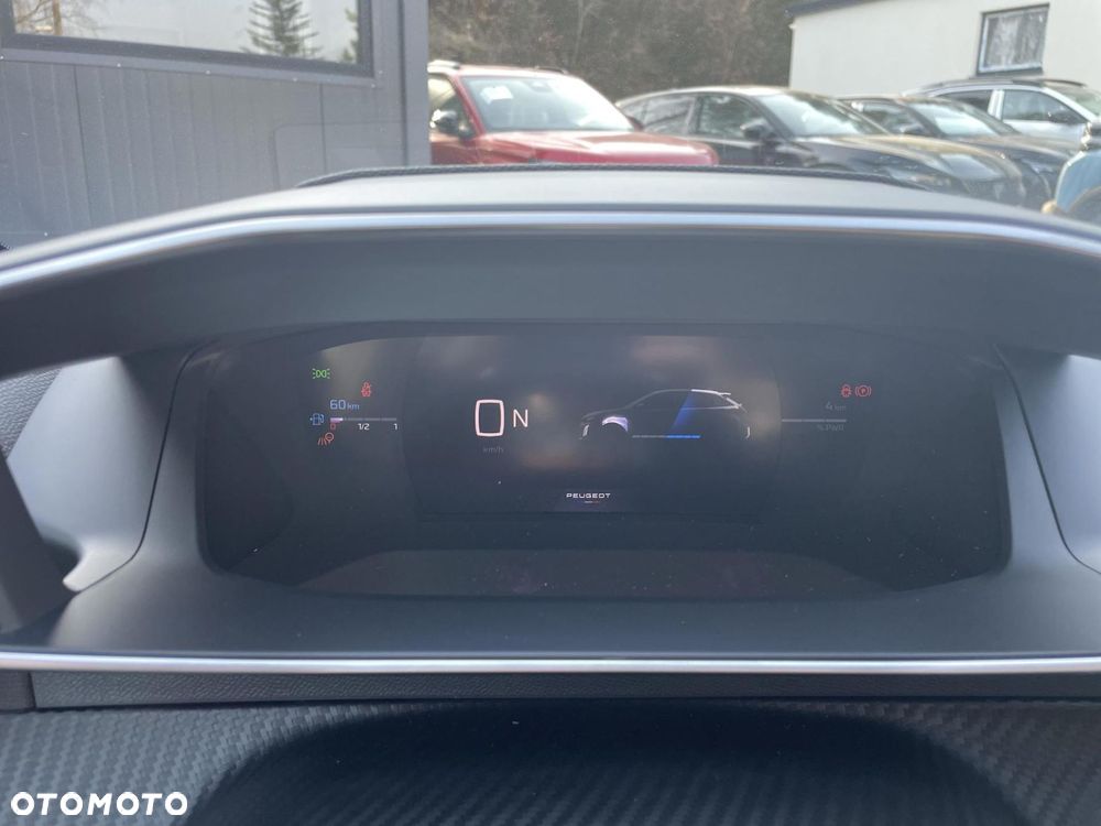 Peugeot 208 - 14