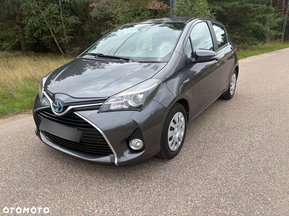 Toyota Yaris Hybrid 100 Active EU6 - 9