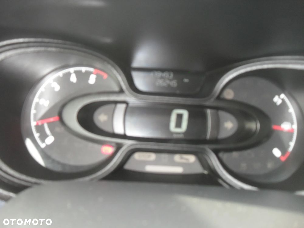Opel Vivaro - 13