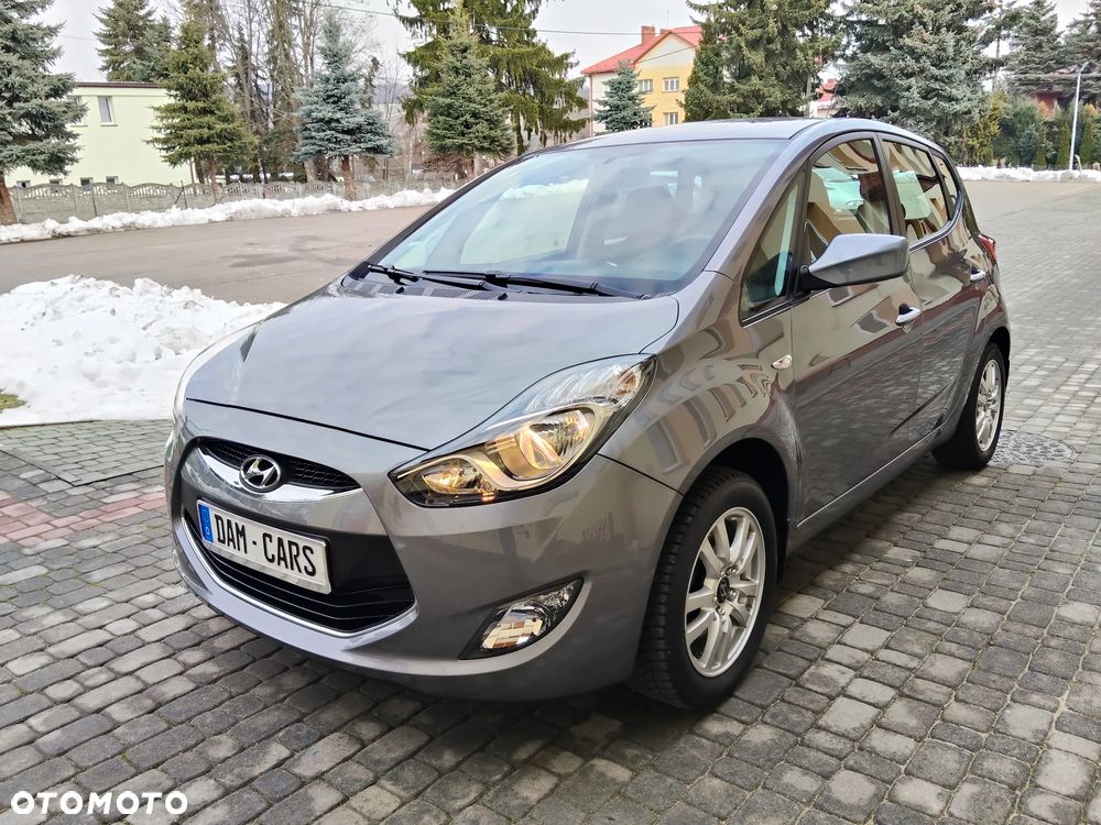 Hyundai ix20 1.4 blue YES - 11
