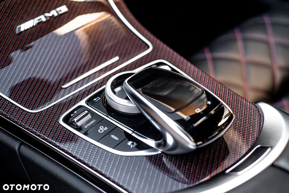 Mercedes-Benz Klasa C AMG 63 S AMG Speedshift 7G-MCT Edition 1 - 11