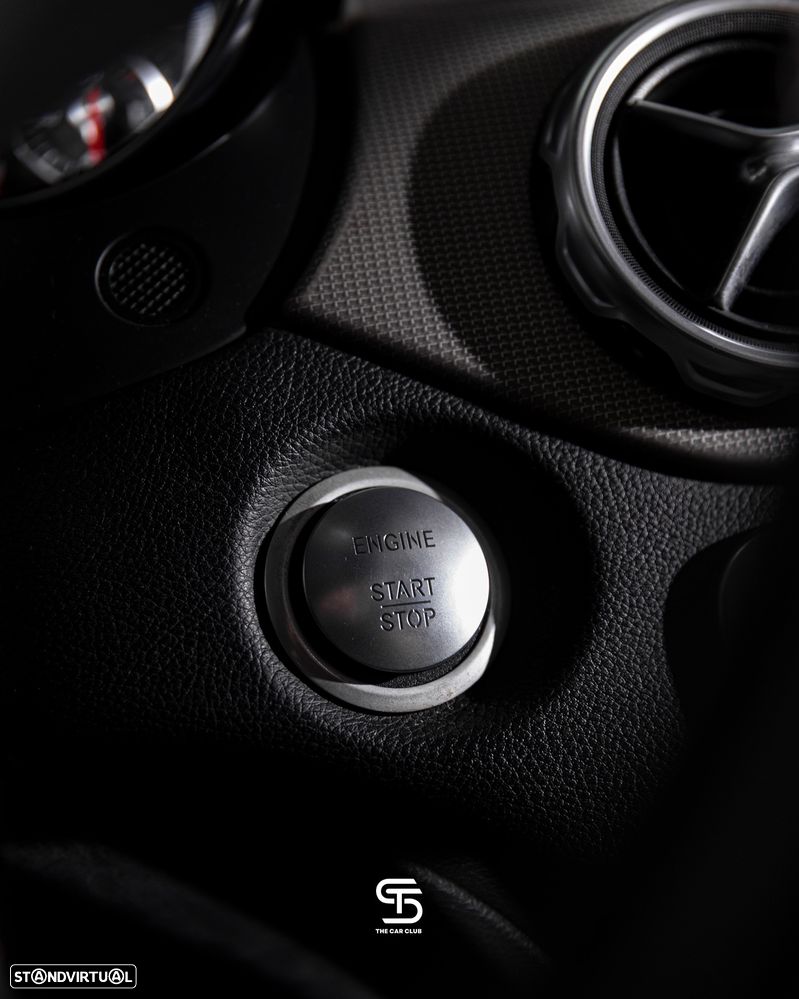 Mercedes-Benz GLA 180 d Urban - 22