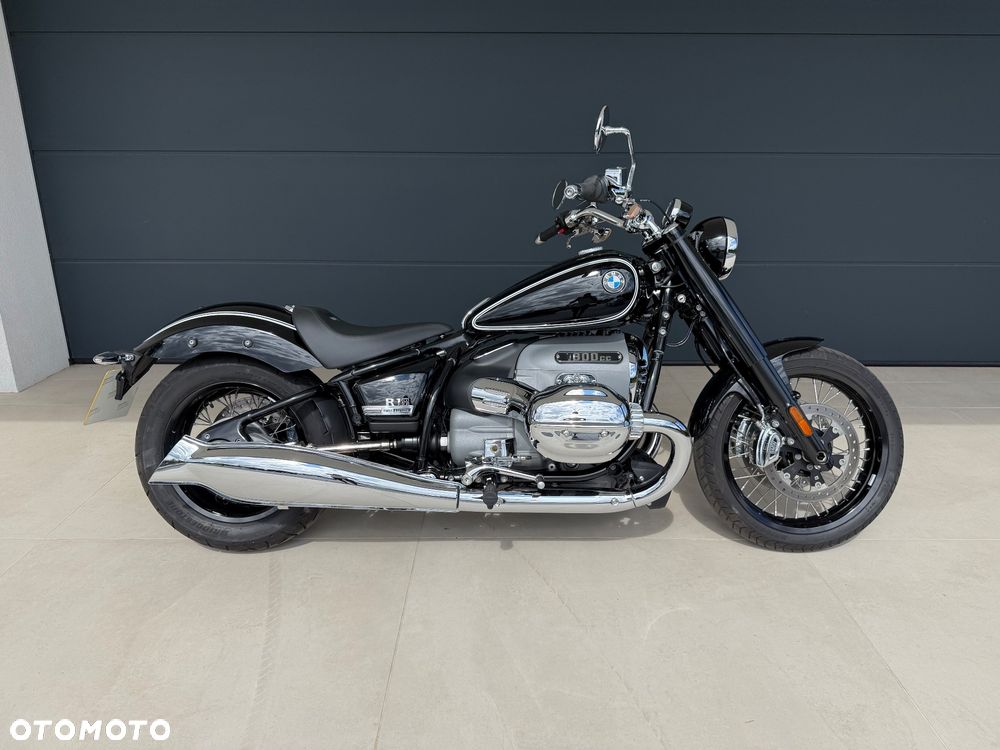 BMW R - 1