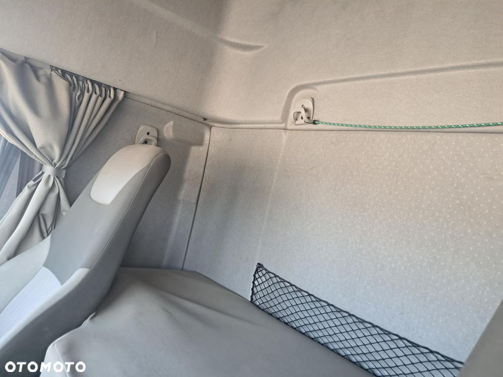 Renault premium - 8
