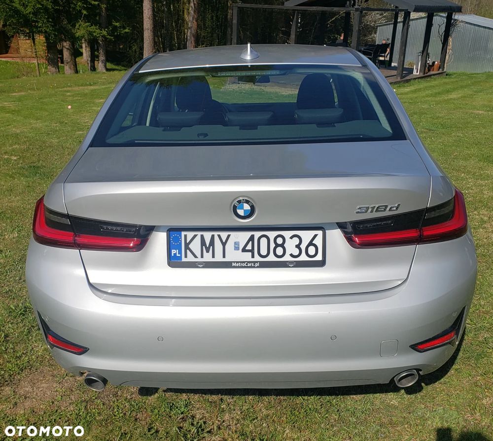 BMW Seria 3 318d - 5