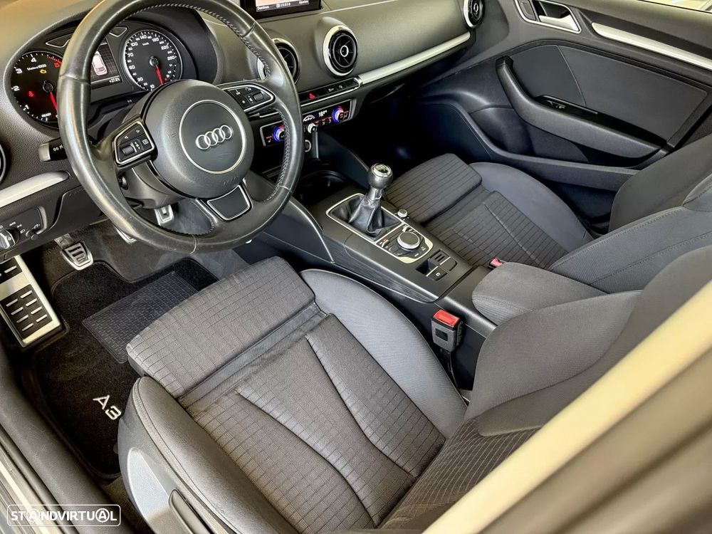 Audi A3 Sportback 1.6 TDI Sport - 43