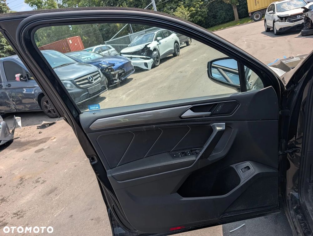 Volkswagen Tiguan Allspace 2.0 TSI OPF 4Motion DSG R-Line - 22