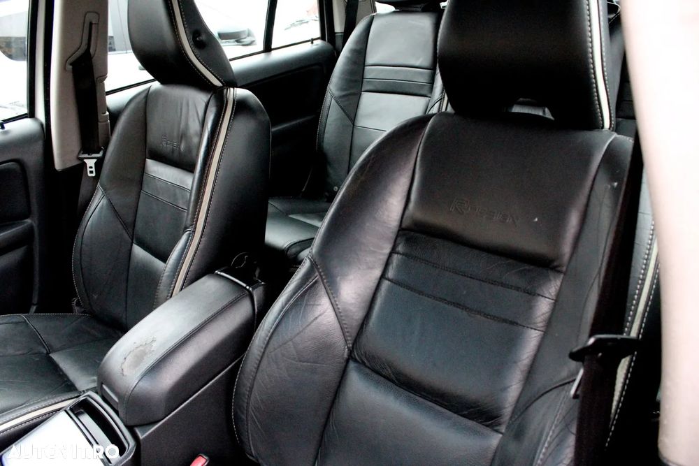 Volvo XC 90 D5 AWD Rdesign - 24