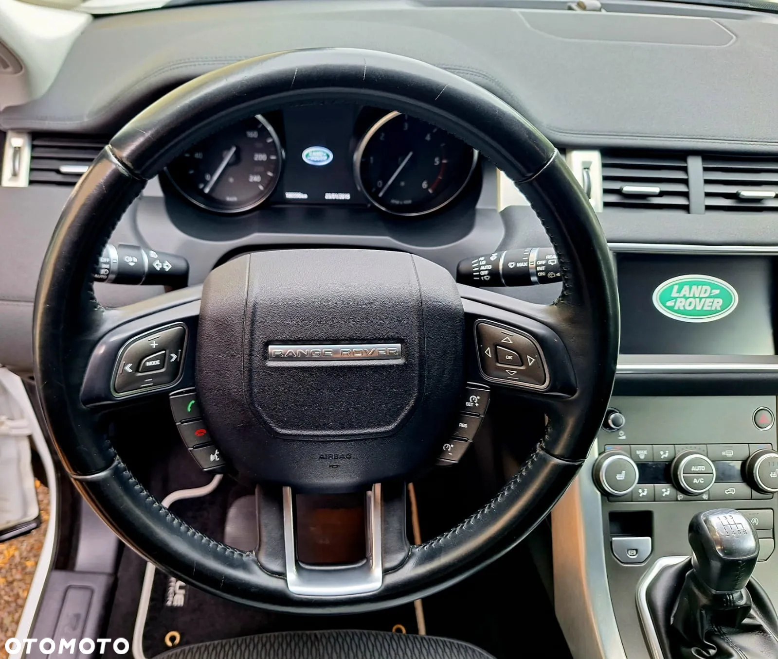 Land Rover Range Rover Evoque 2.0 D150 R-Dynamic - 28