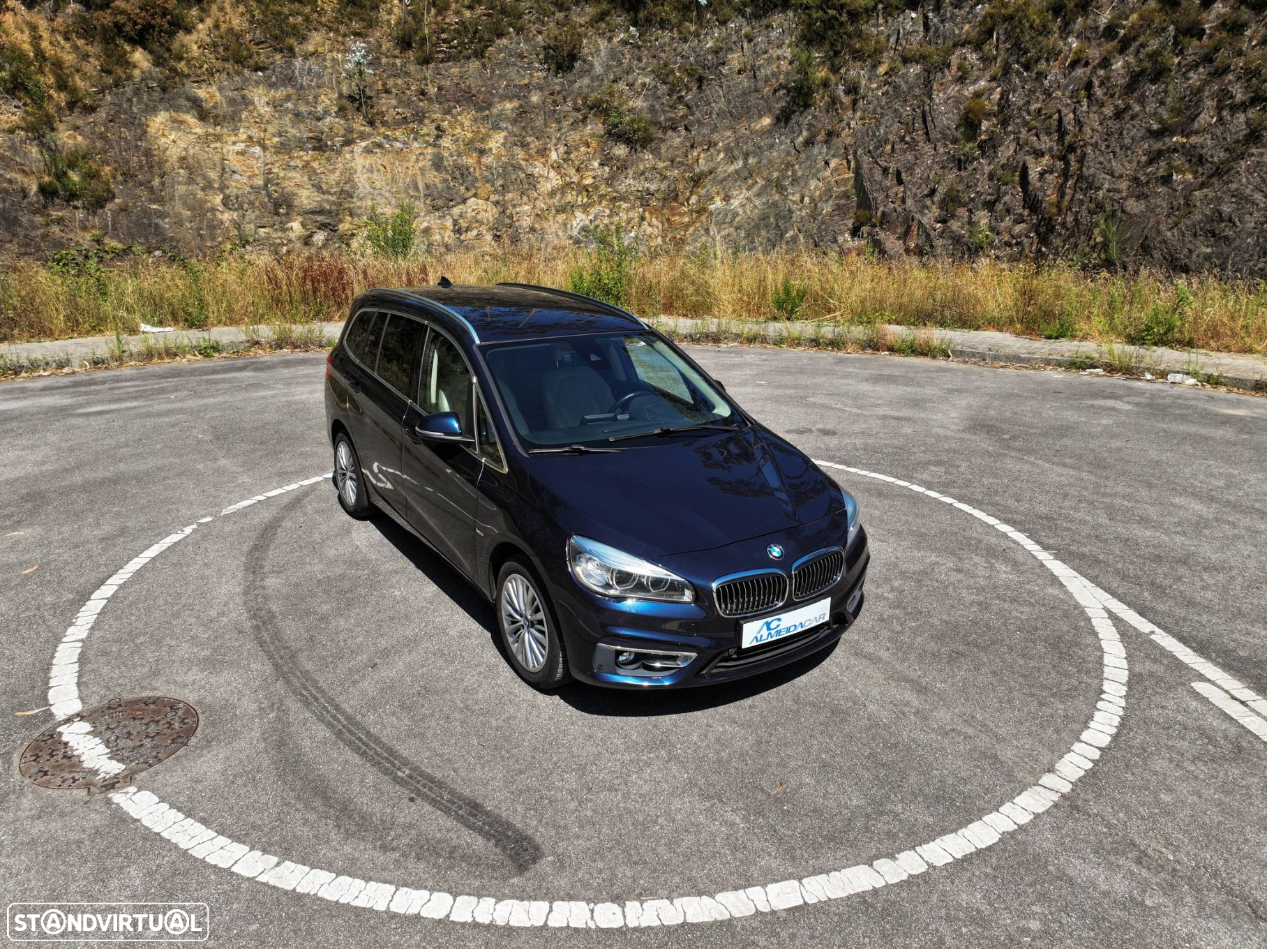 BMW 218 Gran Tourer d 7L Line Luxury Auto - 6