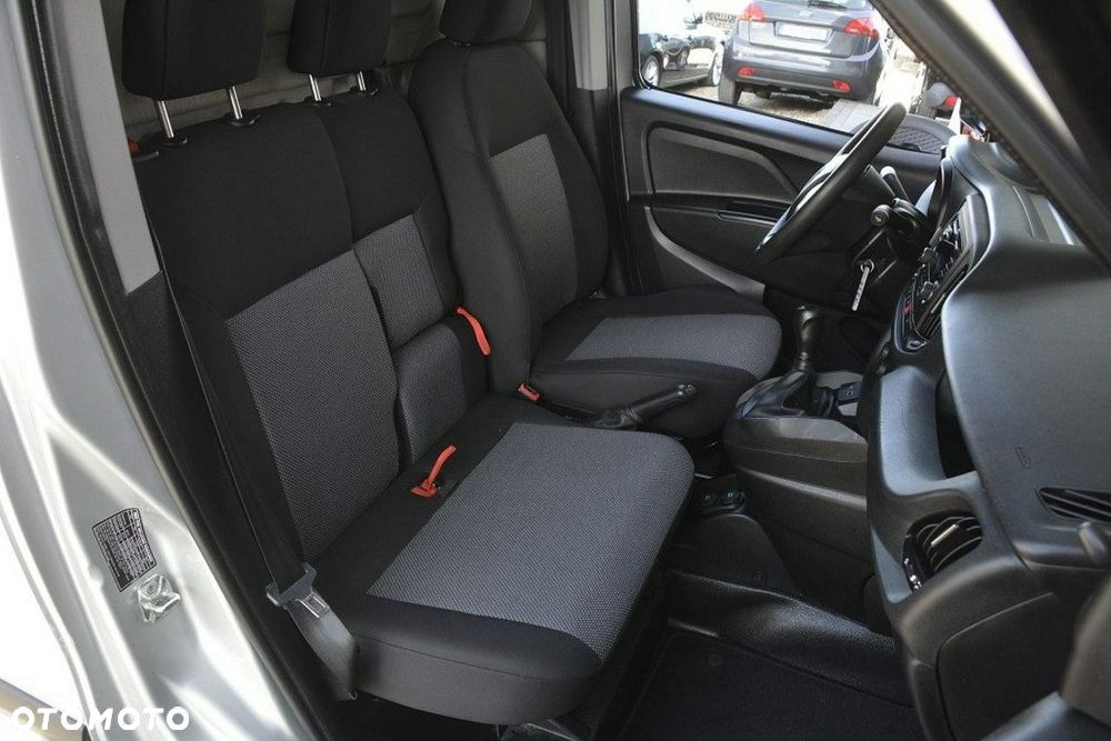 Fiat Doblo - 19