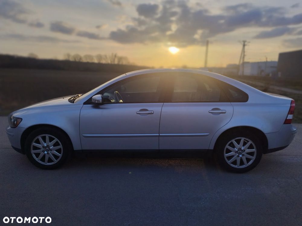 Volvo S40 1.8 Momentum - 6