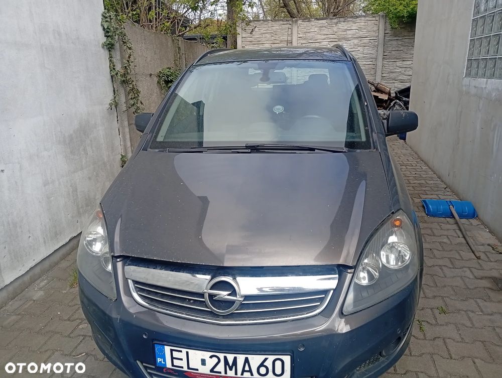 Opel Zafira 1.7 CDTI Cosmo EU5 - 1