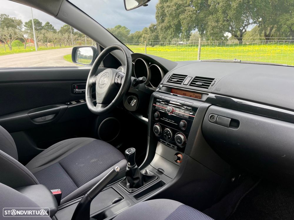 Mazda 3 Hatchback MZ-CD 1.6 Exclusive - 15