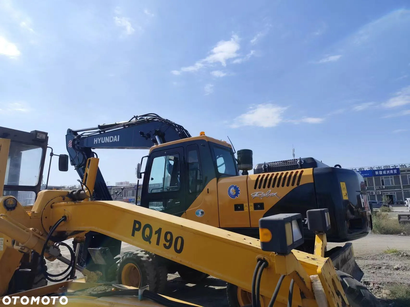 Hyundai R210W‑7 /Jak NOWA! /SUPER STAN / GPS W CENIE /Tylko 1,8T.MH. / DODATKOWE ŁYŻKI / CUMMINS / TRANSPORT W CENIE - 17