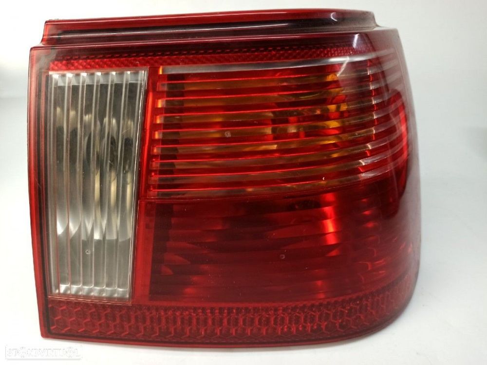 FAROLIM TRASEIRO DIREITO SEAT IBIZA (6K1) SPORT - 8