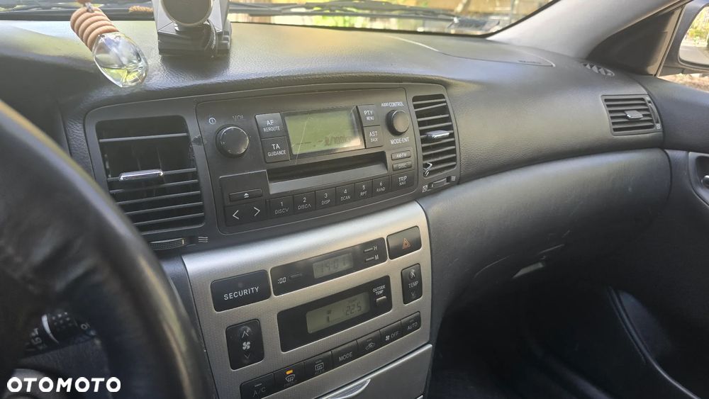 Toyota Corolla 2.0 D-4D Sol (air6) - 5