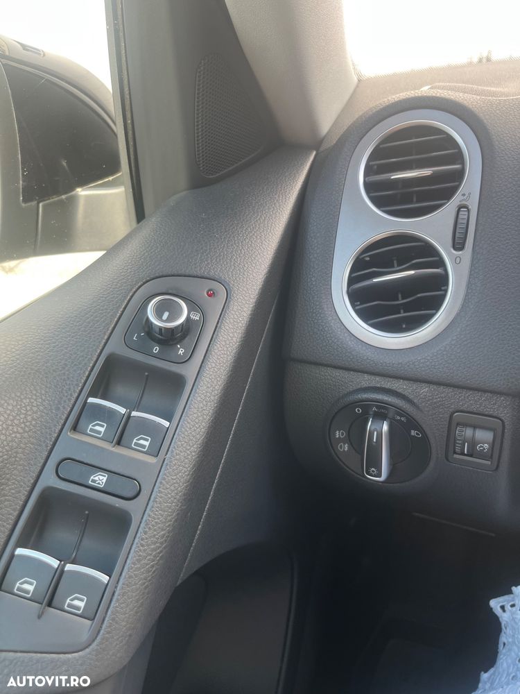 Volkswagen Tiguan 2.0 TDI CR DPF 4Motion DSG Trend&Fun - 14