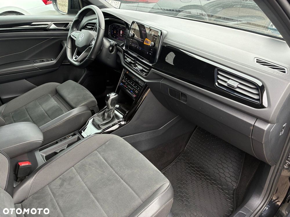 Volkswagen T-Roc 1.5 TSI R-Line DSG - 26