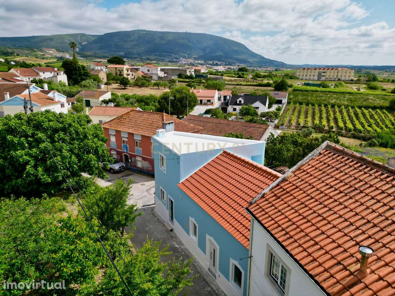 MORADIA T3 "NOVA" COM VISTA PARA A SERRA - Grande imagem: 2/27