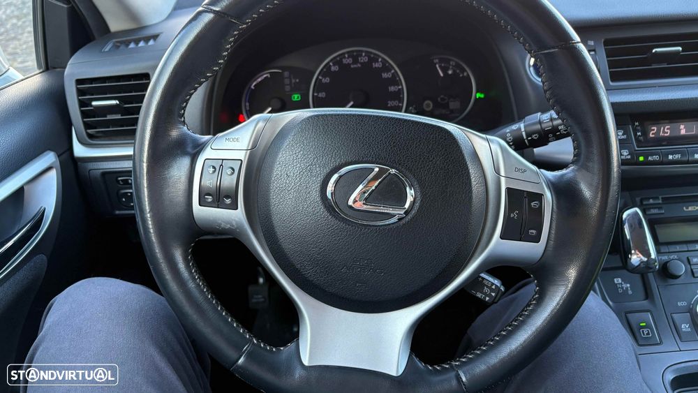 Lexus CT 200h 06 P.Convenience - 15