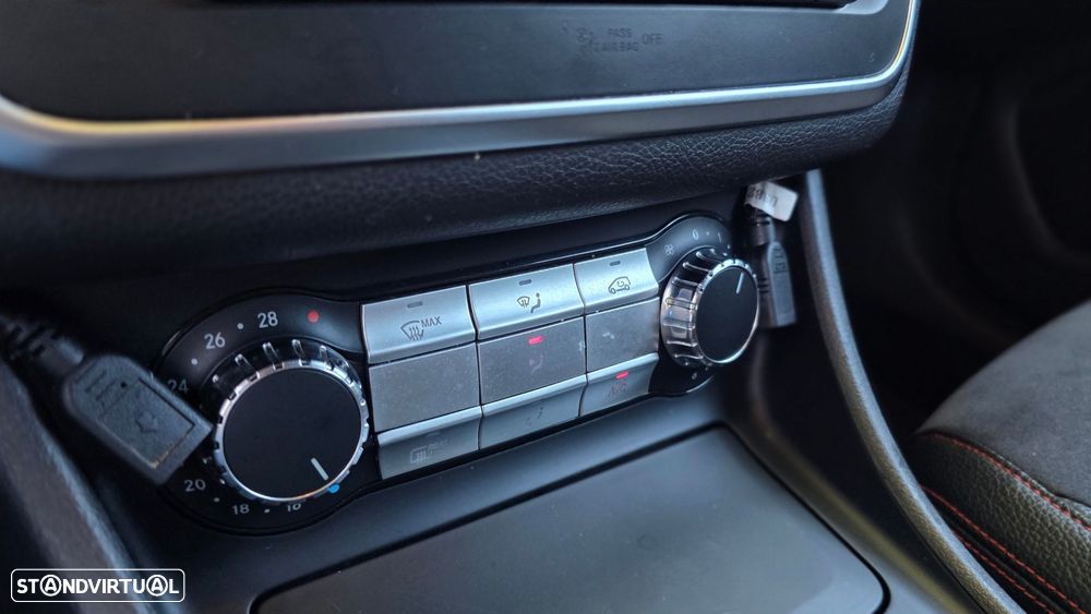 Mercedes-Benz CLA 200 CDI 7G-DCT AMG Line - 27