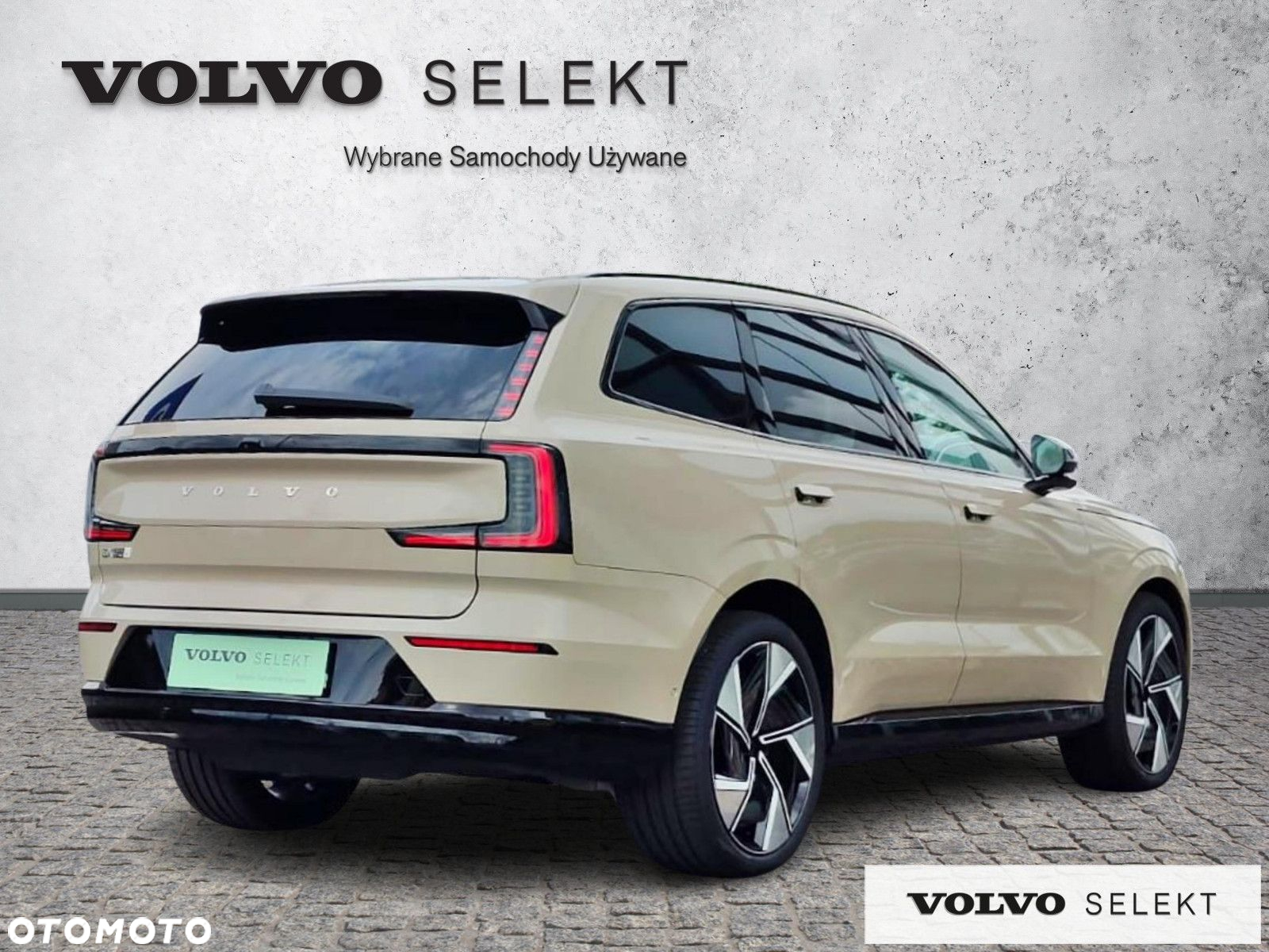 Volvo EX90 - 8