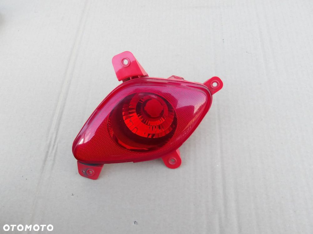 LAMPA ZDERZAKA PRAWY TYL HYUNDAI I10 92405-B9000 - 2