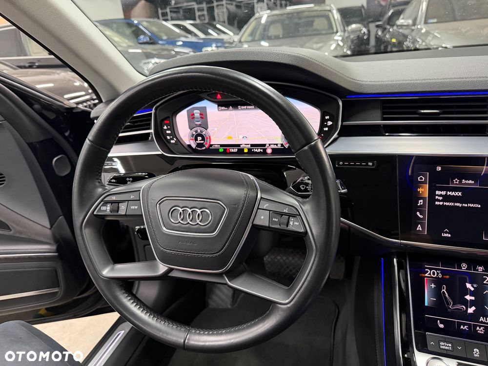 Audi A8 - 34
