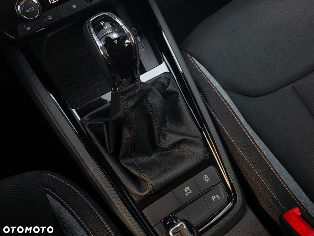 Skoda Kamiq 1.0 TSI Selection DSG - 23