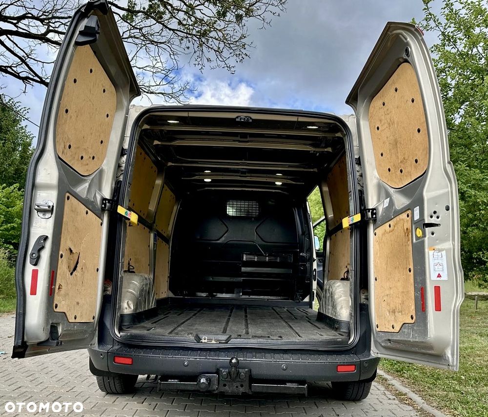 Ford Transit Custom - 26