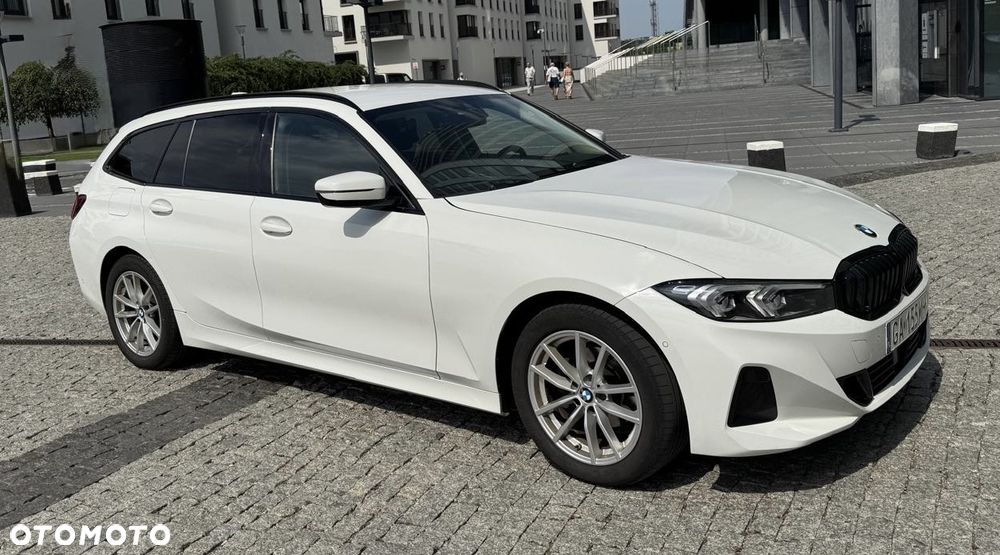 BMW Seria 3 318d mHEV - 2