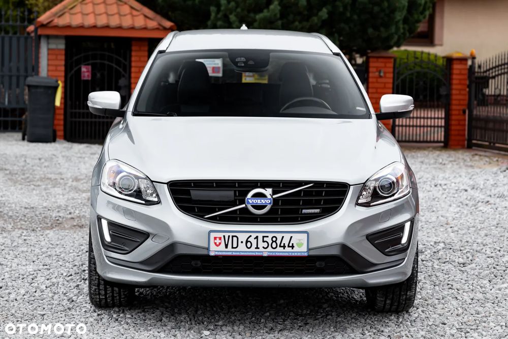 Volvo XC 60 T5 AWD R-Design Momentum EU6 - 5