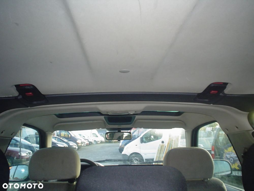 Land Rover Freelander 2.0 D - 13