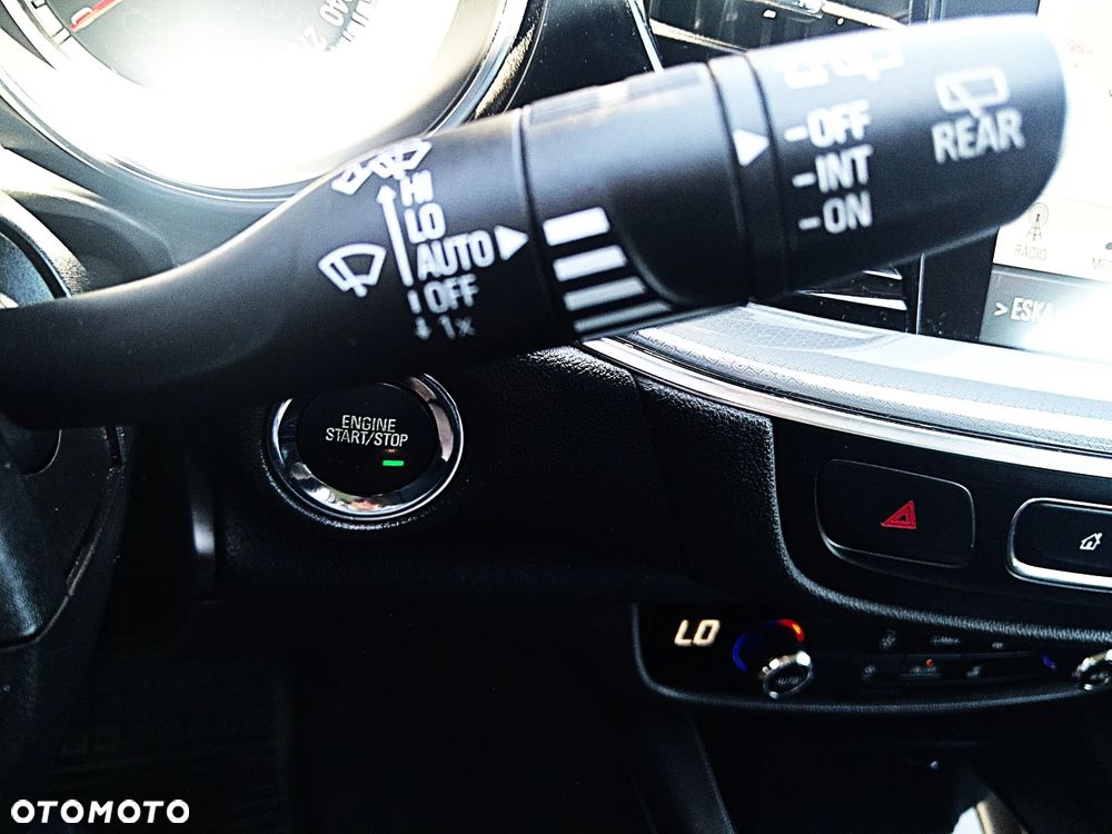 Opel Insignia 1.6 CDTI EcoFLEX S&S - 33