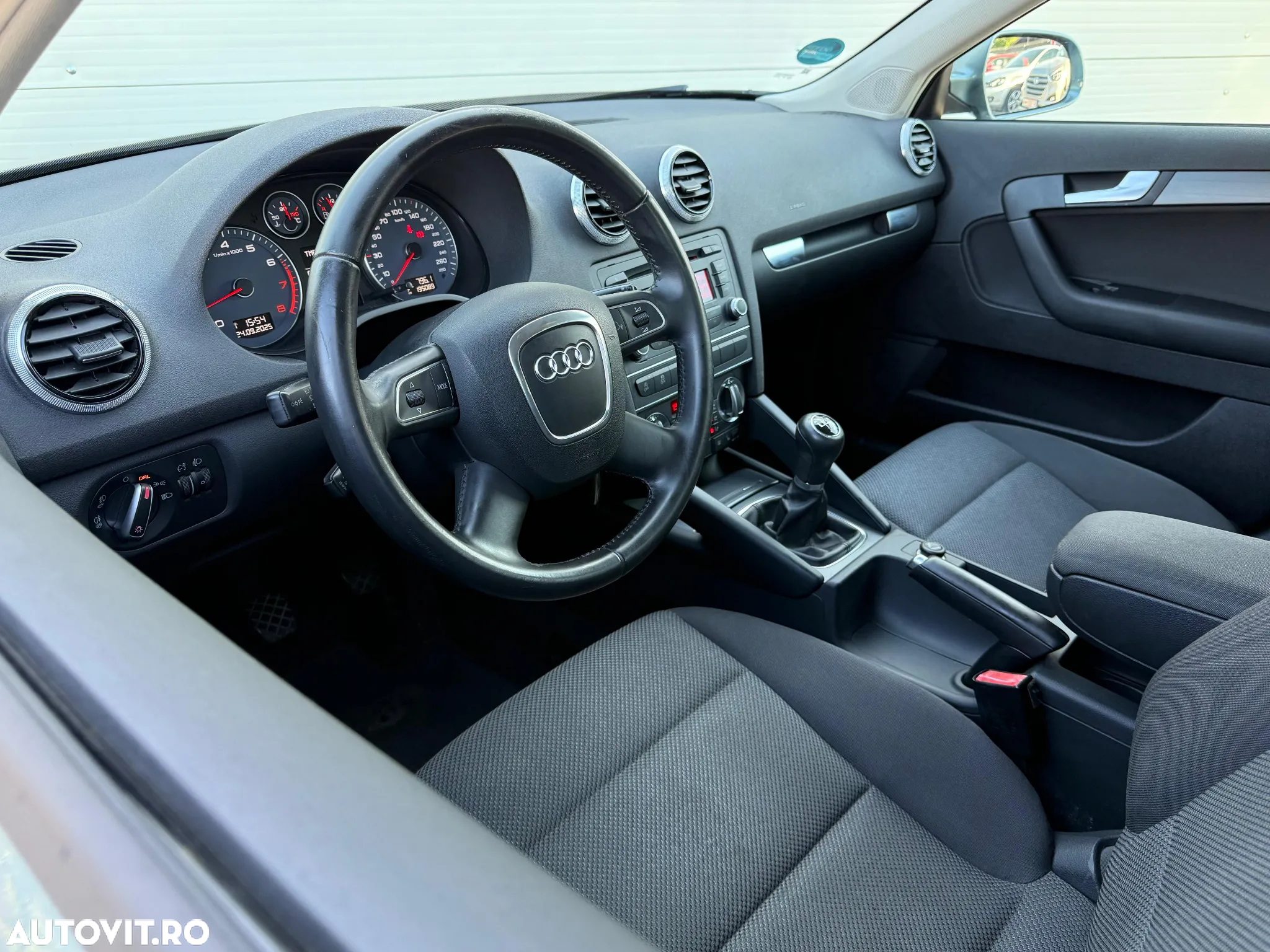 Audi A3 1.2 TFSI Sportback Attraction - 5